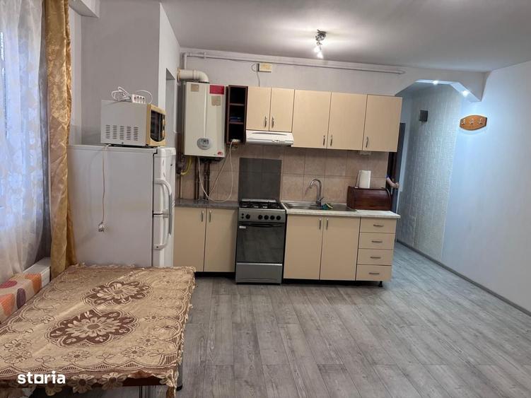 Apartament cu 2 camere nedecomandat în Roșia