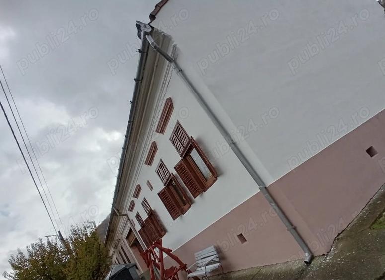 Casă cu 3 camere în Gârliște