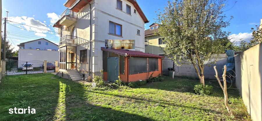 Casă cu 7 camere cu Teren 308 Mp în Agigea