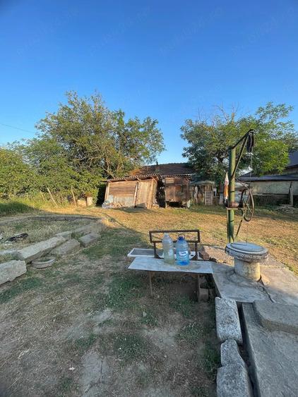 Casă cu 3 camere cu Teren 800 Mp în Fundeni