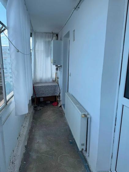 Apartament cu 2 camere decomandat în Micro 21