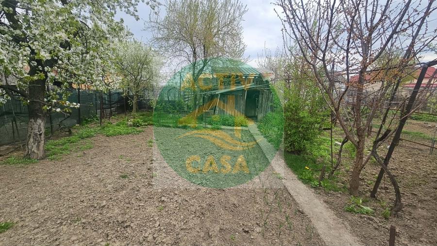 Casă cu 4 camere cu Teren 480 Mp în Est