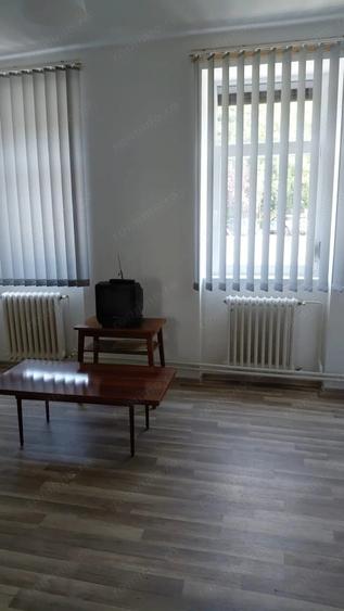 Casă cu 3 camere în Cetății