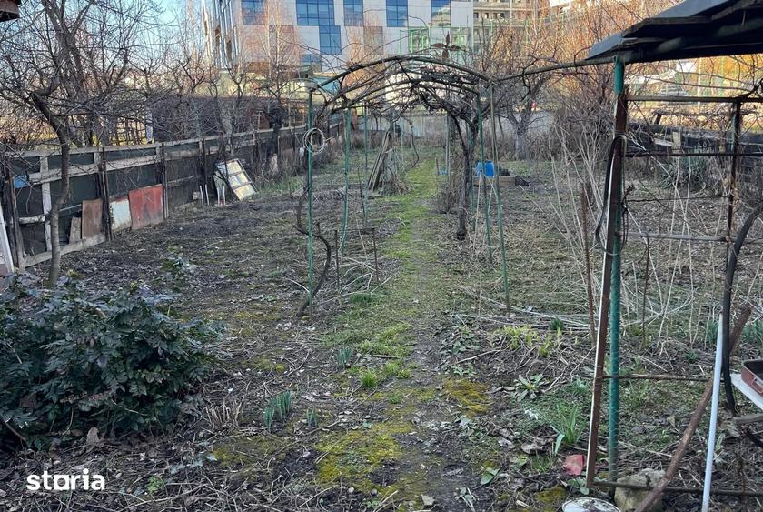 Casă cu 2 camere cu Canalizare în Mărăști