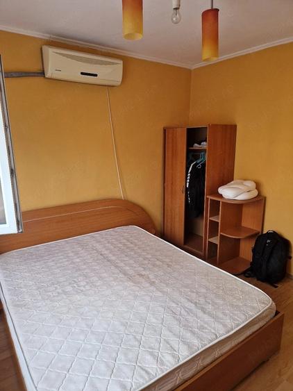 Apartament cu 3 camere decomandat în Decebal