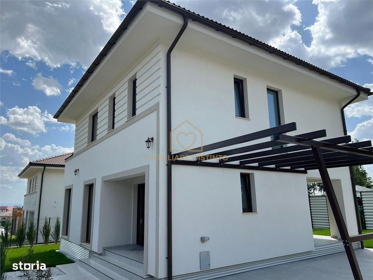 Casă cu 4 camere în Central