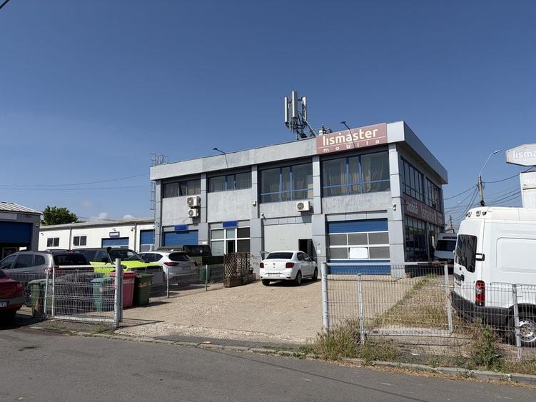Spațiu comercial, de 500 mp, în Central