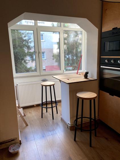 Apartament cu 2 camere decomandat în Micro 17
