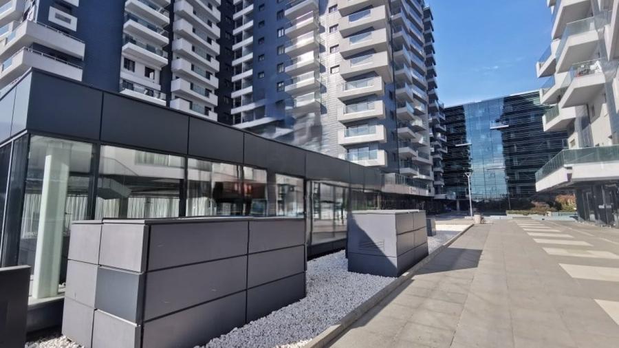 Apartament cu 3 camere decomandat, mobilat în Barbu Văcărescu