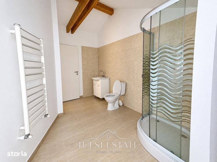 Casă cu 4 camere cu Teren 1078 Mp în Lipănești