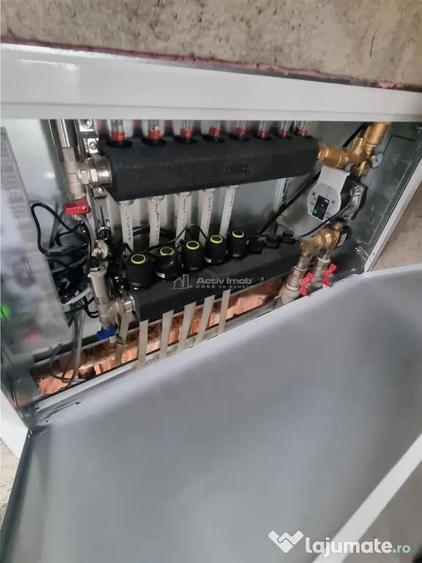 Casă cu 7 camere cu Teren 1145 Mp în Poroschia