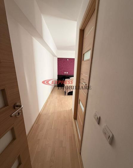Apartament cu 3 camere decomandat în Dristor