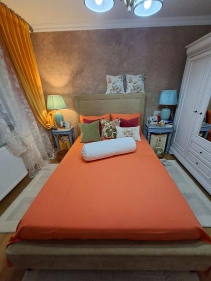 Apartament cu 2 camere decomandat, mobilat în Central