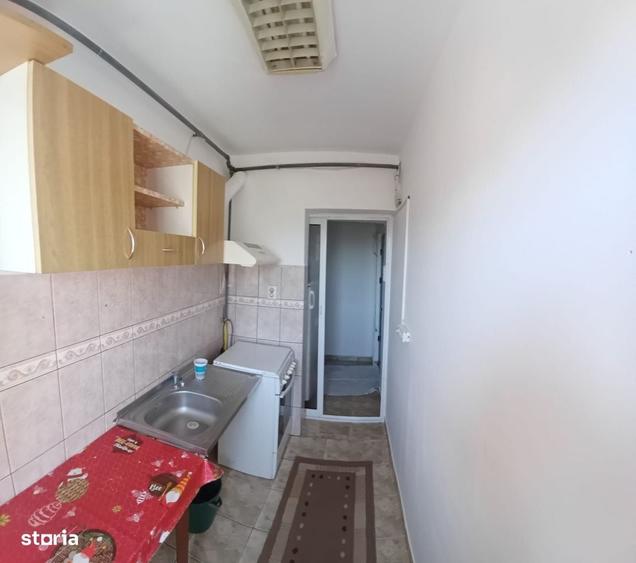 Apartament 2 camere zona Casa de Cultura cu Centrala - 8
