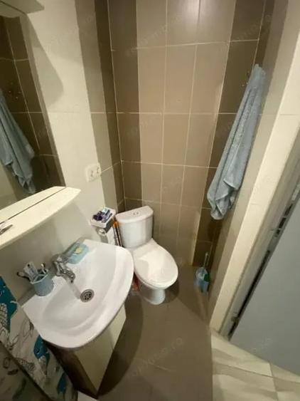 Apartament cu 2 camere decomandat în Complex Studențesc