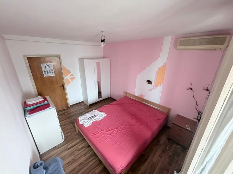 Apartament cu 3 camere semidecomandat, mobilat în Lujerului