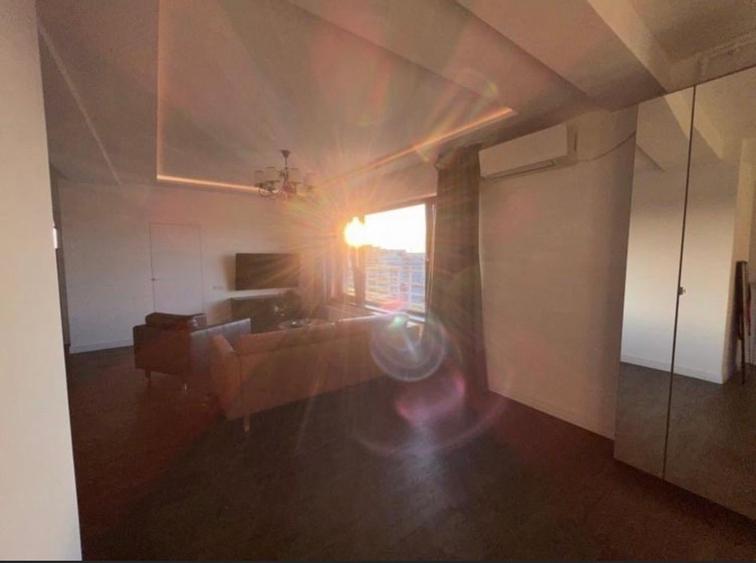 Apartament cu 3 camere decomandat în Pipera
