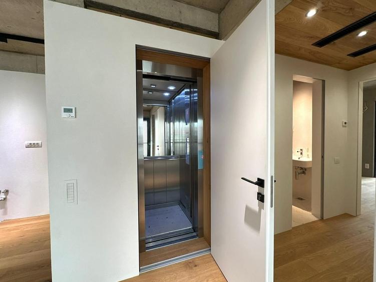 Apartament cu 3 camere decomandat în Dorobanți