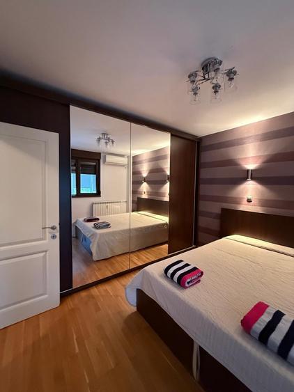 Apartament cu 3 camere în Domenii