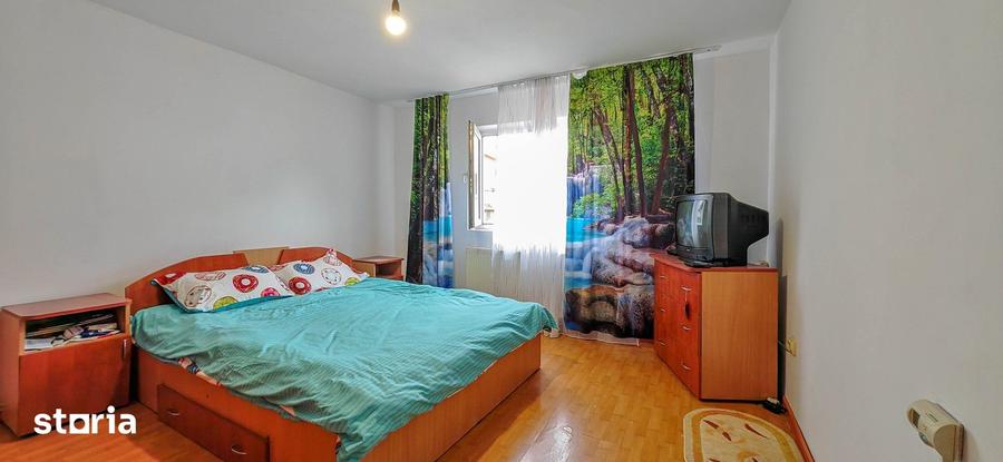 Casă cu 3 camere cu Teren 200 Mp în Alexandriei