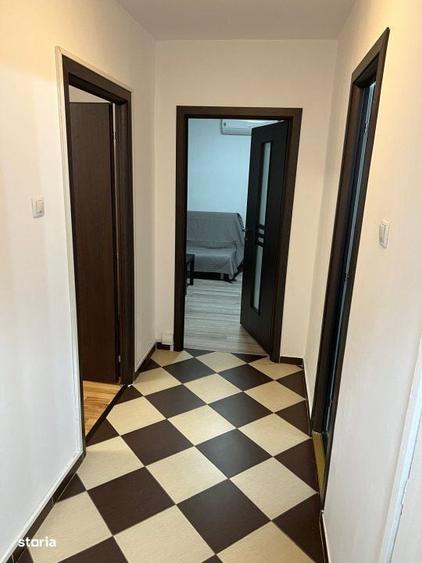 Apartament cu 2 camere decomandat în Apărătorii Patriei