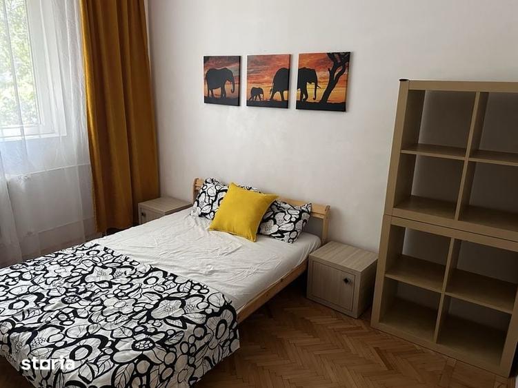 Apartament cu 2 camere semidecomandat în Berceni