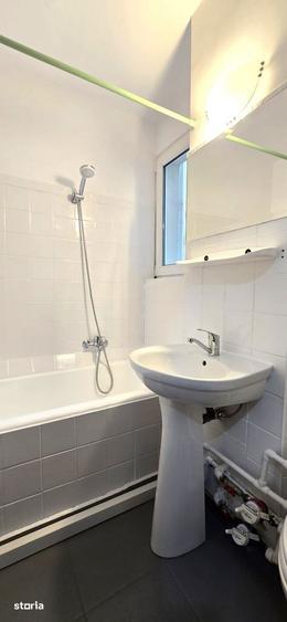 Apartament cu 2 camere decomandat în Șerban Vodă