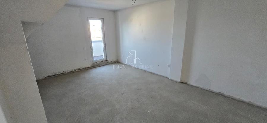 Apartament cu 4 camere decomandat în 7 Noiembrie