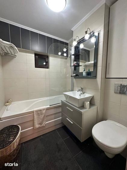 Apartament cu 4 camere în Ultracentral