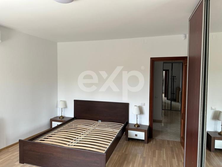 Apartament cu 3 camere circular, mobilat în Primăverii