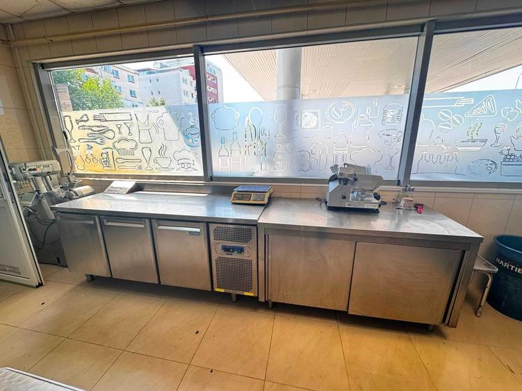 Spațiu comercial, de 430 mp, în Central