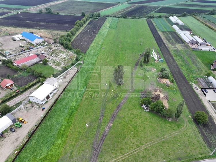 Teren agricol intravilan de 2648 mp, în Central