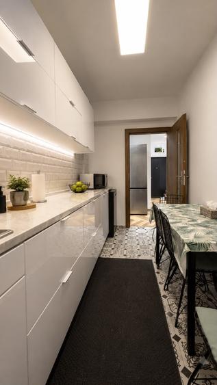Apartament cu 3 camere în Universitate