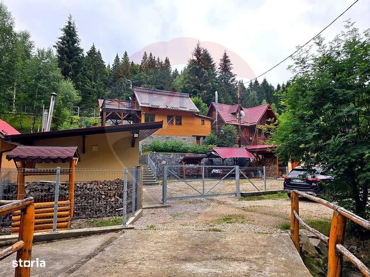 Casă cu 4 camere în Râșca
