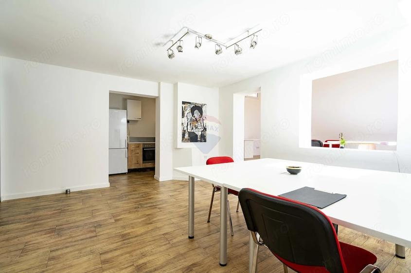 Casă cu 6 camere cu Teren 116 Mp în Ultracentral