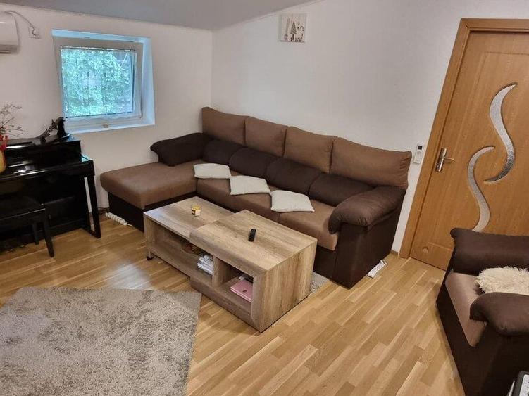Casă cu 4 camere cu Teren 196 Mp în Moșilor