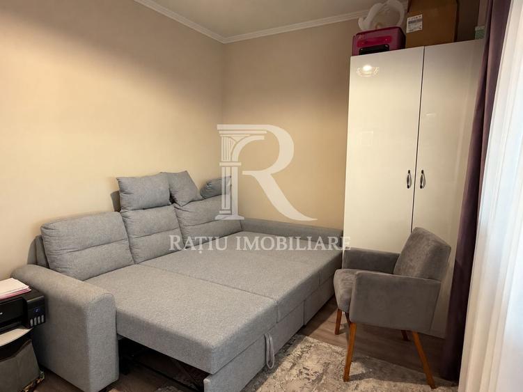 Casă individuală cu 9 camere cu Piscina în Cordău