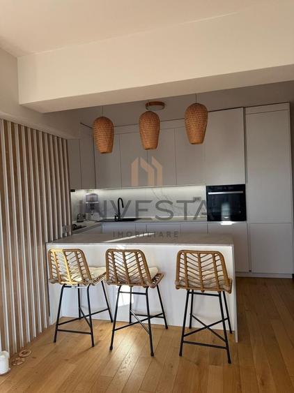 Apartament cu 2 camere semidecomandat, mobilat în Zorilor