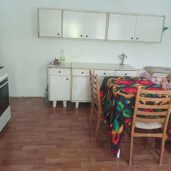 Casă cu 3 camere în Unirea