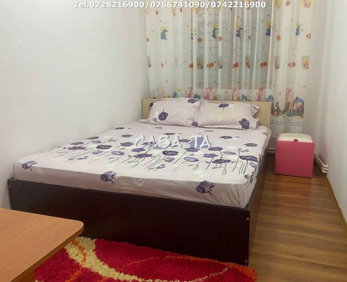 Apartament 3 camere ,situat in Targu Jiu, Zona Paralela 45 - 5
