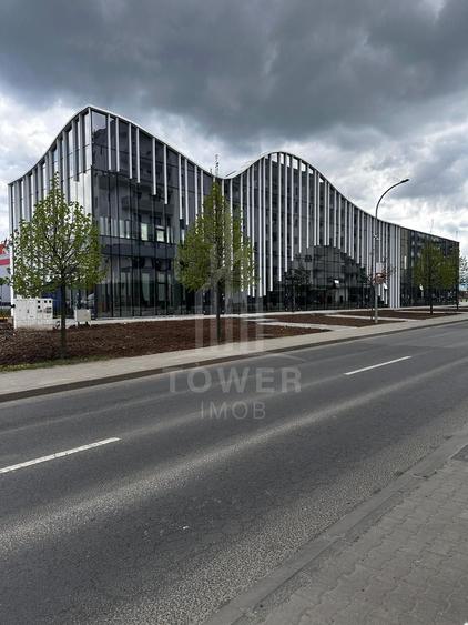 Spațiu comercial, de 180 mp, în Șelimbăr