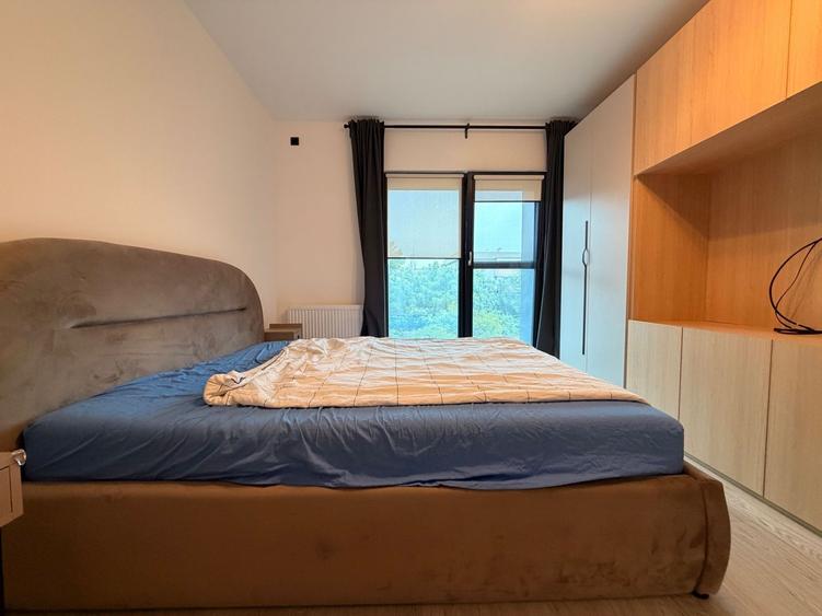 Apartament cu 3 camere, mobilat în Decebal