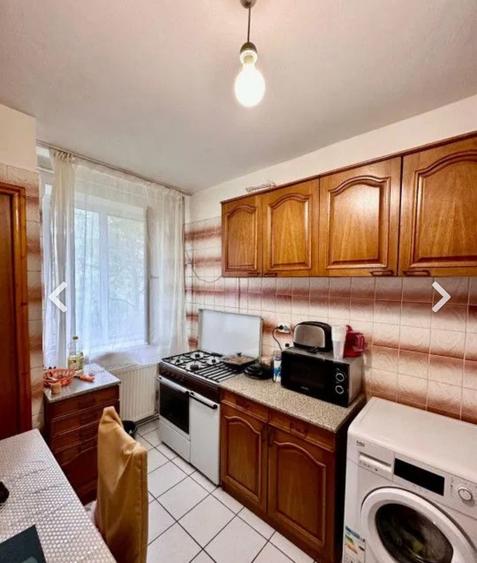 Apartament cu 3 camere decomandat în Tomis Nord