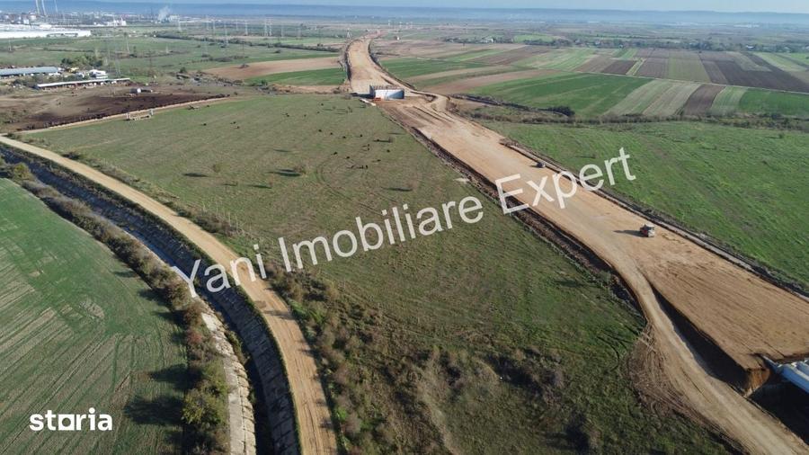 Teren de 5000 mp, în Oarja
