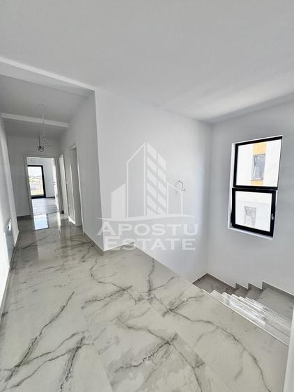 Duplex cu 4 camere cu Canalizare în Giroc