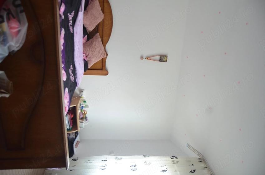 Casă cu 5 camere cu Teren 186 Mp în Valea Alba