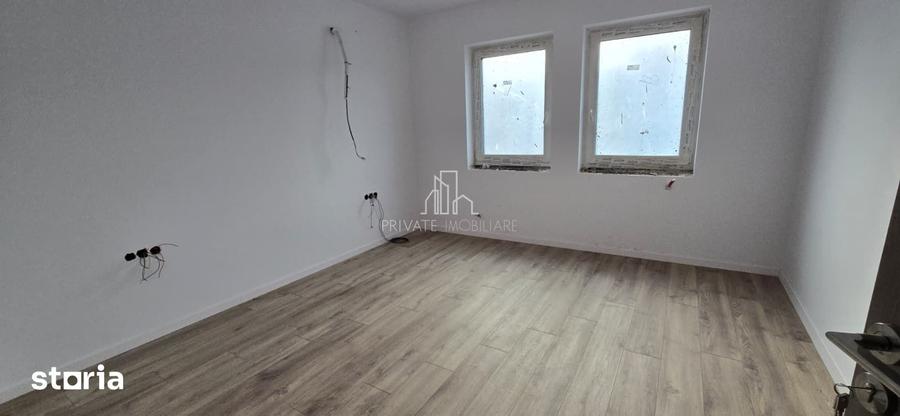 Spațiu comercial, de 80 mp, în Central