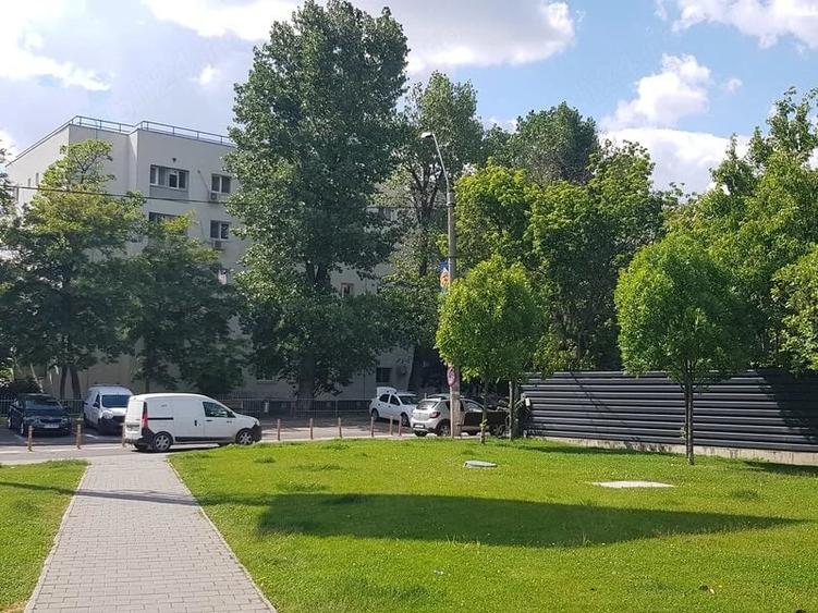 Garsonieră decomandată în Vitan