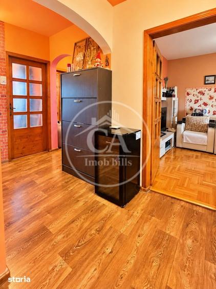 Apartament cu 3 camere decomandat în Sântandrei