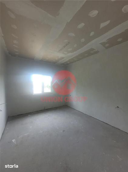 Casă cu 3 camere cu Teren 230 Mp în Lumina